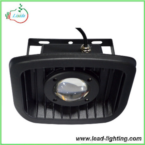 small wattage flood light with lens
